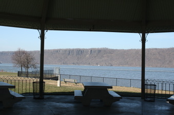Enlarge photo 23