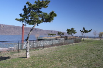 Enlarge photo 33