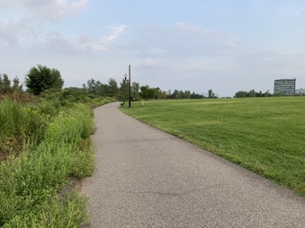 Enlarge photo 18