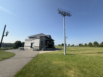 Enlarge photo 30