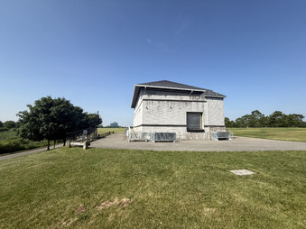Enlarge photo 5