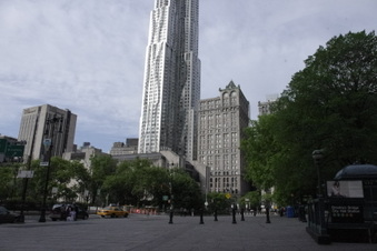 Enlarge photo 118