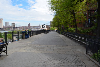 Enlarge photo 57