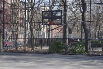 Enlarge photo 2
