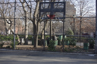 Enlarge photo 8