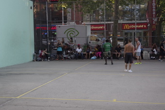 Enlarge photo 10
