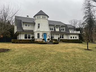 Enlarge photo 2