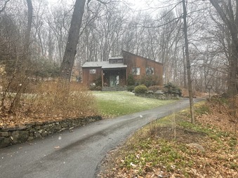 Enlarge photo 2