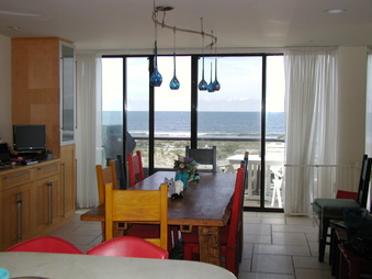 Enlarge photo 37
