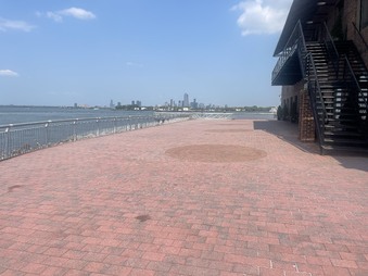 Enlarge photo 30