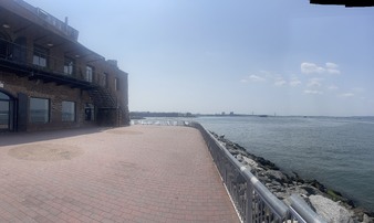 Enlarge photo 37