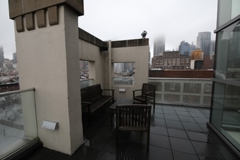Enlarge photo 46