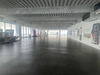 Enlarge photo 142