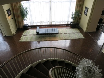 Enlarge photo 306