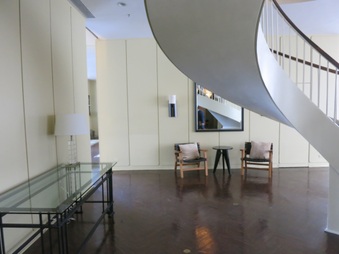 Enlarge photo 345