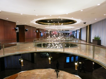 Enlarge photo 384