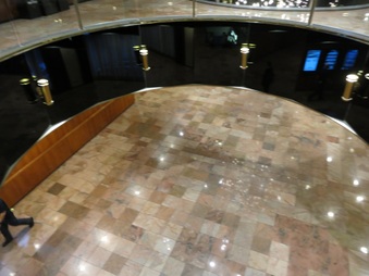 Enlarge photo 385