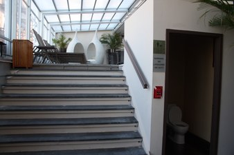 Enlarge photo 4
