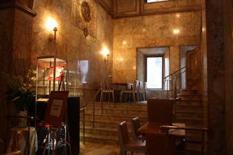 Enlarge photo 32