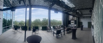Enlarge photo 16