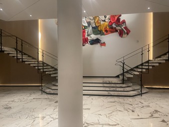 Enlarge photo 23