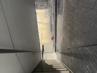 Enlarge photo 17