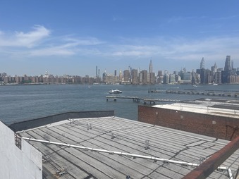 Enlarge photo 104