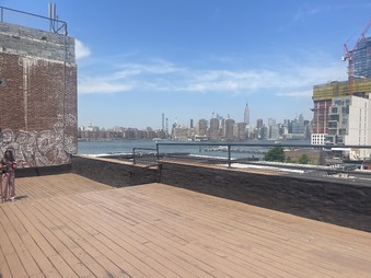 Enlarge photo 153
