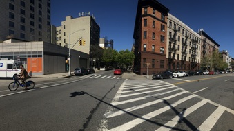Enlarge photo 10