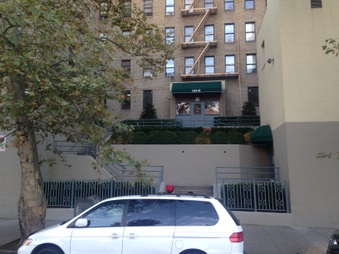 1141 Jerome Ave Apt 3L