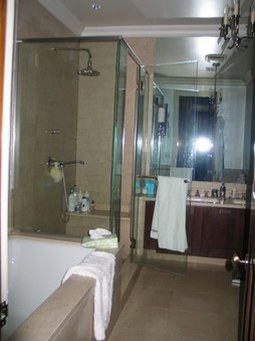 Enlarge photo 16