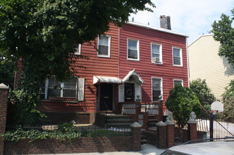 74 Clinton Ave