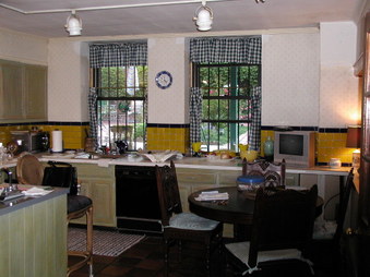 Enlarge photo 104
