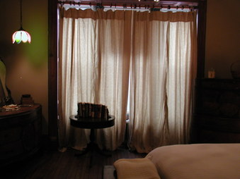 Enlarge photo 89