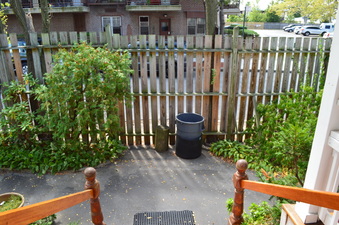 Enlarge photo 92