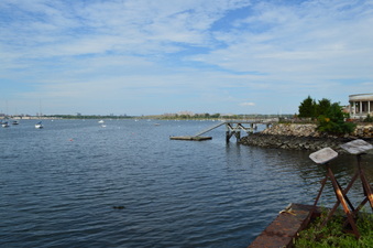 Enlarge photo 19