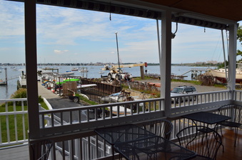 Enlarge photo 46