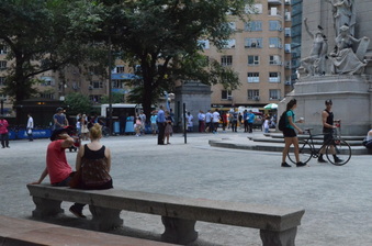 Enlarge photo 75