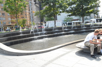 Enlarge photo 117
