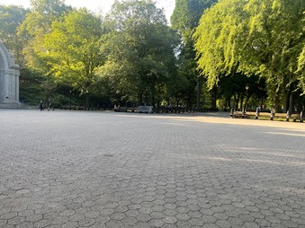 Enlarge photo 23