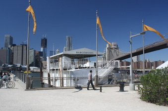 Enlarge photo 6