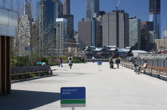 Harbor View Lawn and Bridge View Lawn