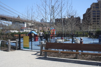 Enlarge photo 17