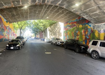 Enlarge photo 17