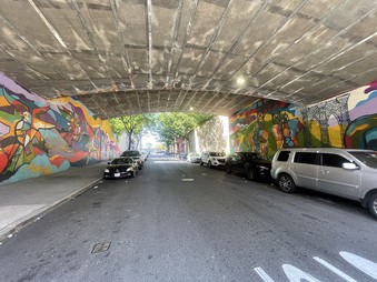 Enlarge photo 22