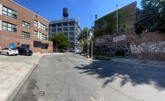 Enlarge photo 8