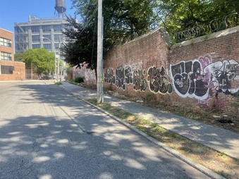 Enlarge photo 14