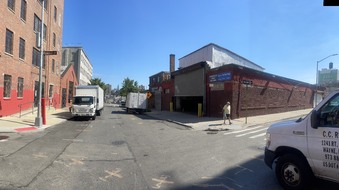 Enlarge photo 14