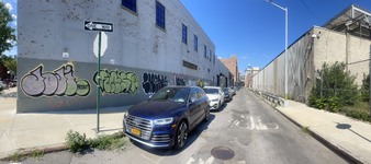 Enlarge photo 19