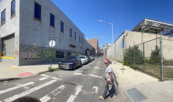 Enlarge photo 18